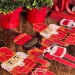 Camino de mesa cascanueces