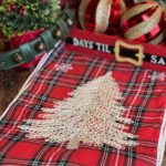 Camino de mesa escoces con árbol bordado