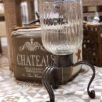 Botellón con base de acero